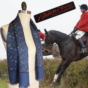 70s Brioni Roma silk scarf with equestrian fox hunting print / Rare find in excellent condition/ men’s evening scarf / 28 in x 48 in