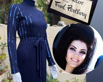 John Hogan Paillettenkleid aus den 60er 70er Jahren im Originalzustand, befindet sich noch in der originalen Verpackung. Dieses Kleid ist von Roger Milot für Fred Perberg Größe 42