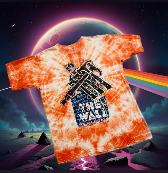 90s Pink Floyd Berlin Wall Memorial T-shirt in Orange Tye Dye in