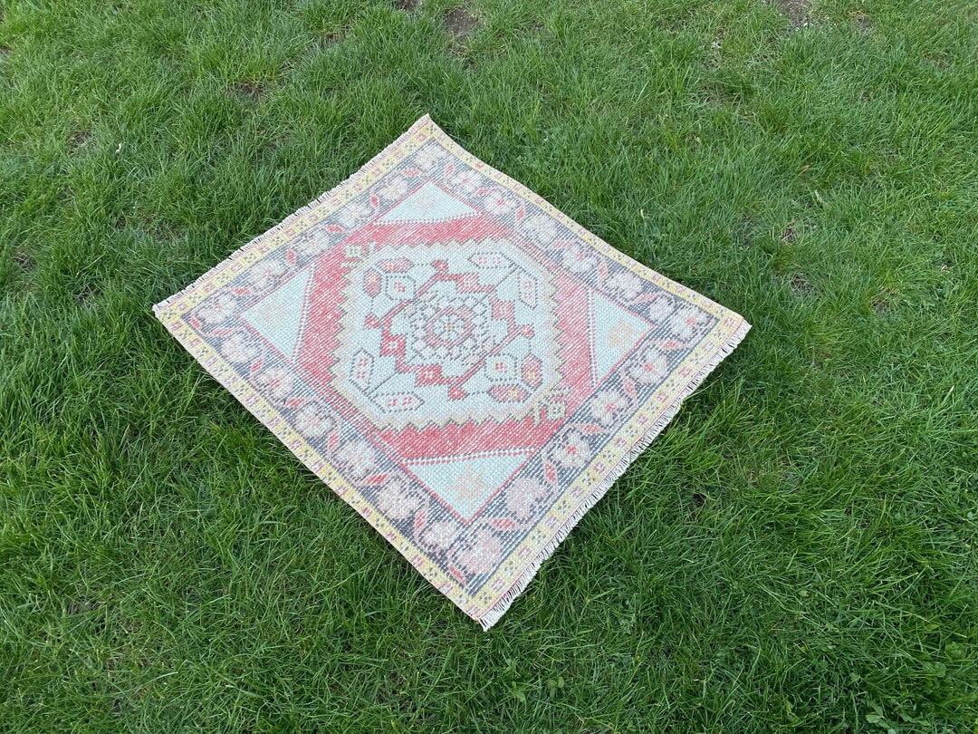 Square Persian Rug Turkish Bath Rug 2x3 Oushak Rug Red Mini Etsy