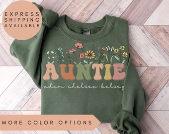 Auntie Sweatshirt With Names, Personalized Aunt Wildflowers Sweatshirt,Grandkids Names Sweater,Auntie Crewneck,Mother's Day Gift,Aunt Gift