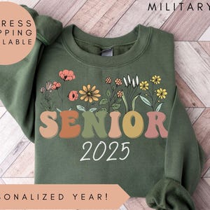 Senior 2025 Sweatshirt, Class of 2025 Sweatshirt, Gift for High School Senior,Mom of High School Senior, 2025 Graduation Gift,Senior Sweater