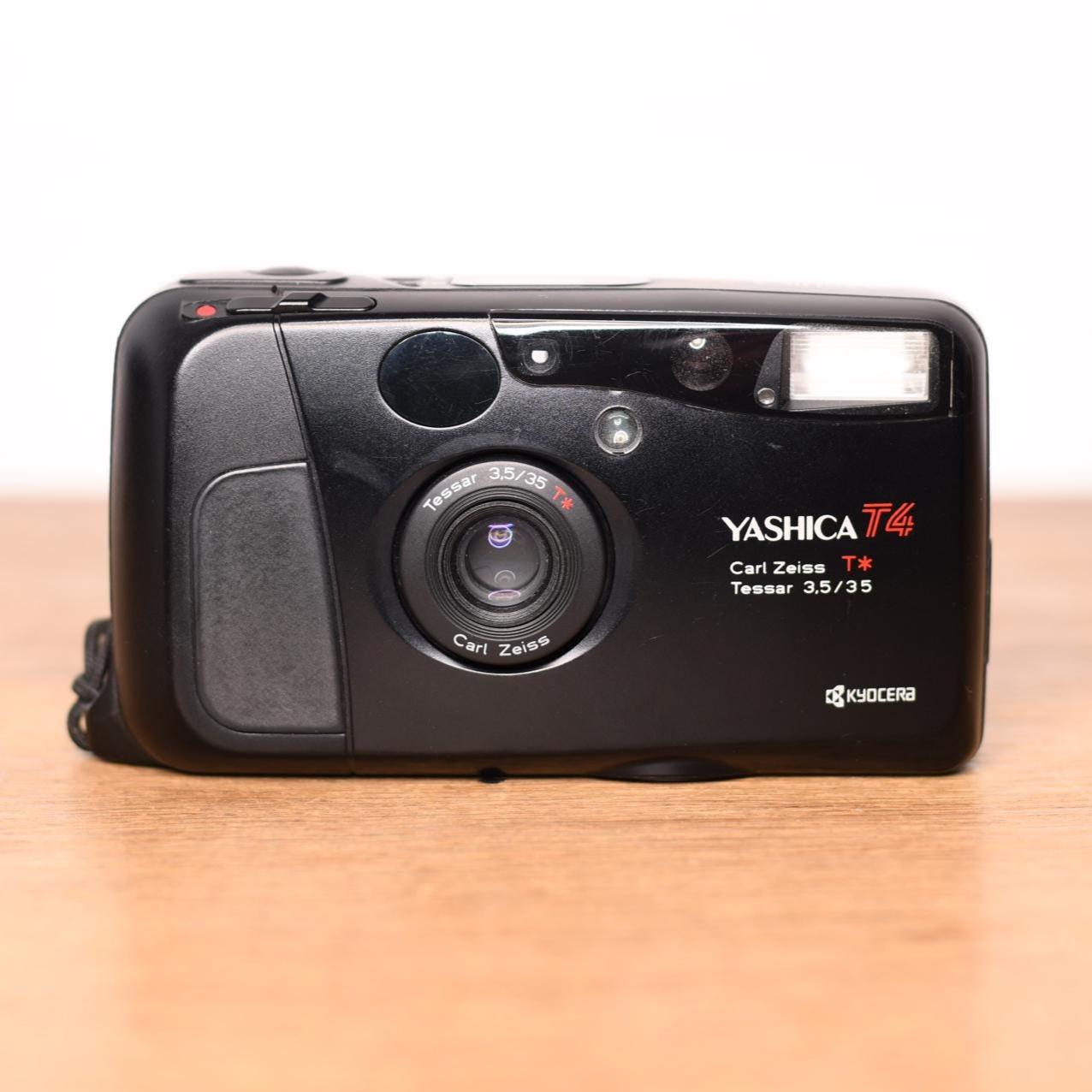 YASHICA T4 コンパクトフィルムカメラ Yashica T4 Review:The Cult Film Camera | MPB