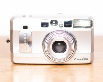 Fujifilm Zoom 120v - Point and Shoot - analoge Kamera - wie Neu - Vintage