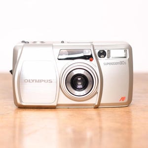 Olympus Superzoom 80s - Infinity Acura Zoom - Point and Shoot - analog camera - like new - vintage