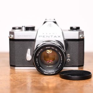 Asahi Pentax Spotmatic SP With Super Takumar 55 Mm F/1.8 Lens
