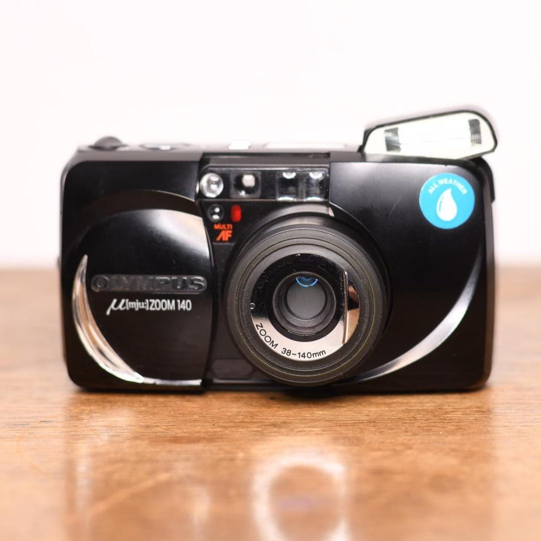 Olympus Mju Zoom 140 - µ - Stylus Zoom - Point and Shoot - Analog