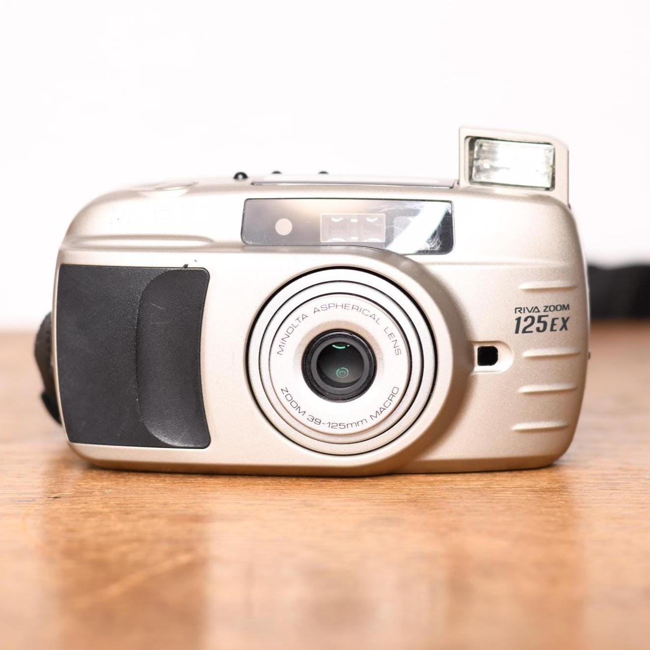 MInolta Riva zoom125 EX 電池入整備済 実動品 初心者OK MInolta Riva zoom125 EX 電池入整備済 実動品 初心者OK