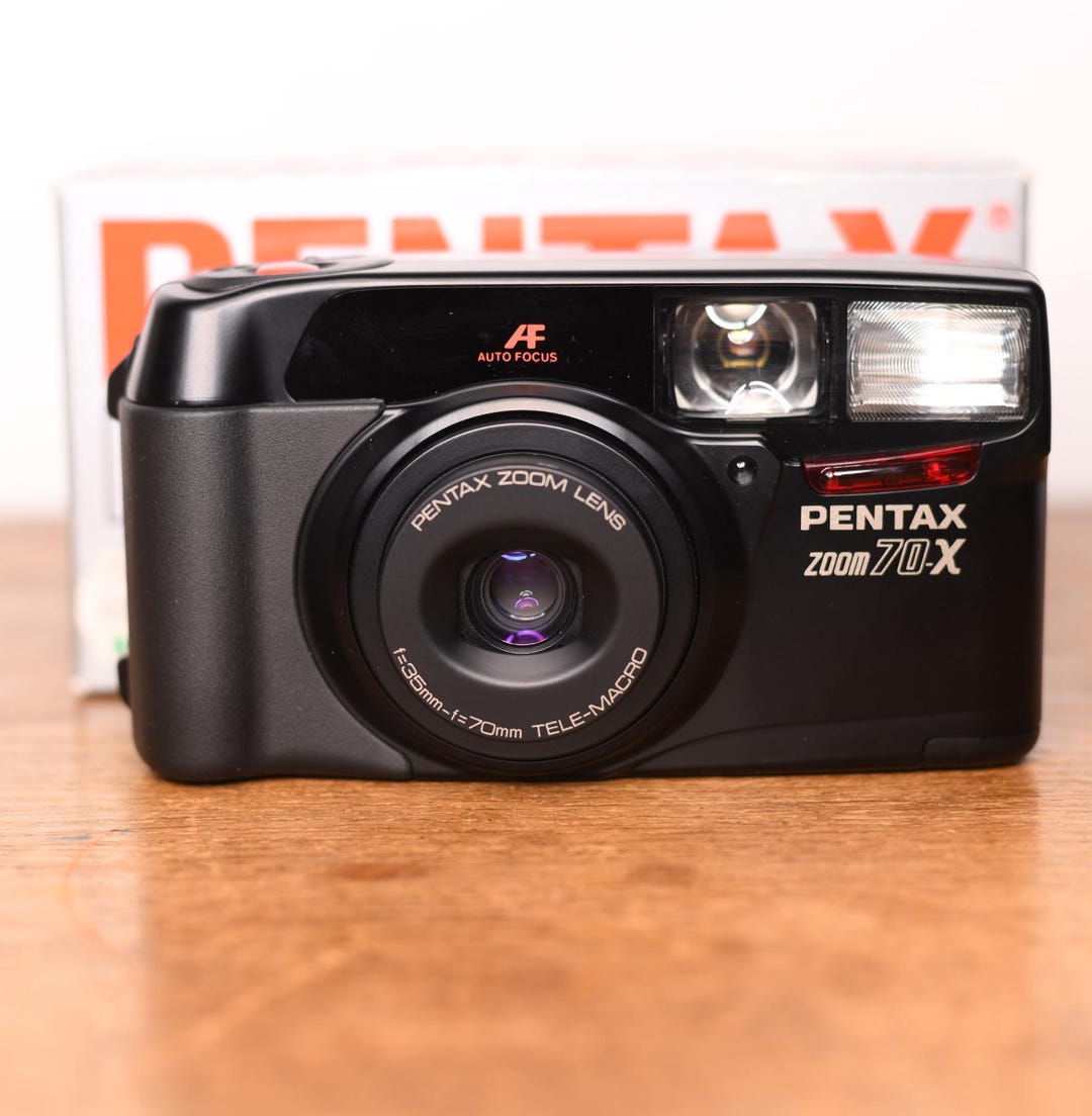 Asahi: Pentax Zoom 70 R Price Guide: estimate a camera value