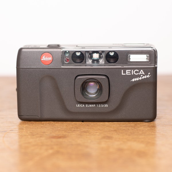 Leica Mini - Point and Shoot - analog camera - like new - Vintage