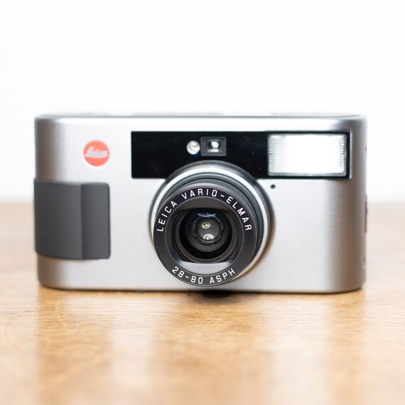 Landung Amerika Lange leica kleine kamera Hut Sonnenblume Beistelltisch