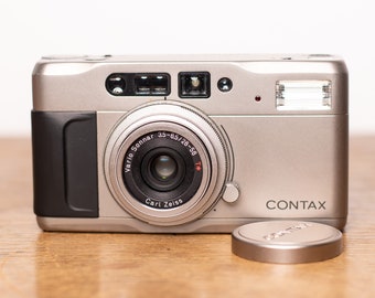 Lezen! Contax TVS - Point and Shoot - analoge camera - met defect - vintage