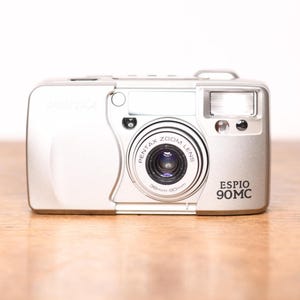 Pentax Espio 90 MC - IQZoom - Point and Shoot - analog camera - like new - vintage
