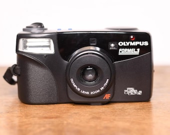 Minolta Riva Zoom 125 EX - Freedom Zoom - Point and Shoot - Analog