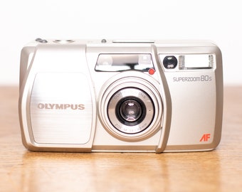 Olympus Superzoom 80s - Infinity Acura Zoom - Point and Shoot - analoge Kamera - wie Neu - vintage