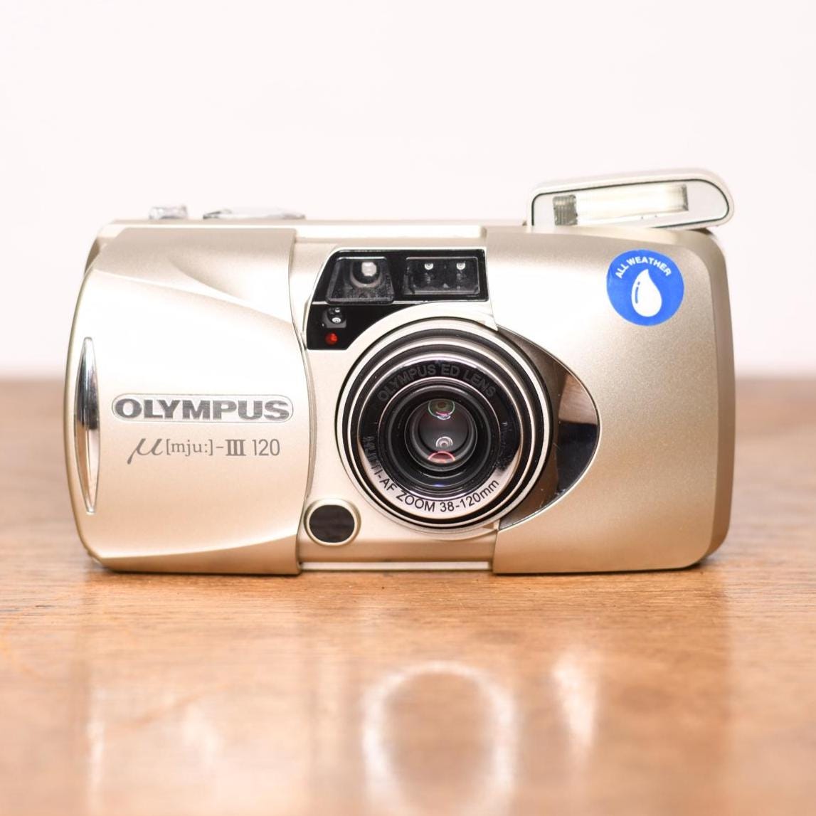 Olympus Mju 3 120 - µ III - Stylus - Point and Shoot