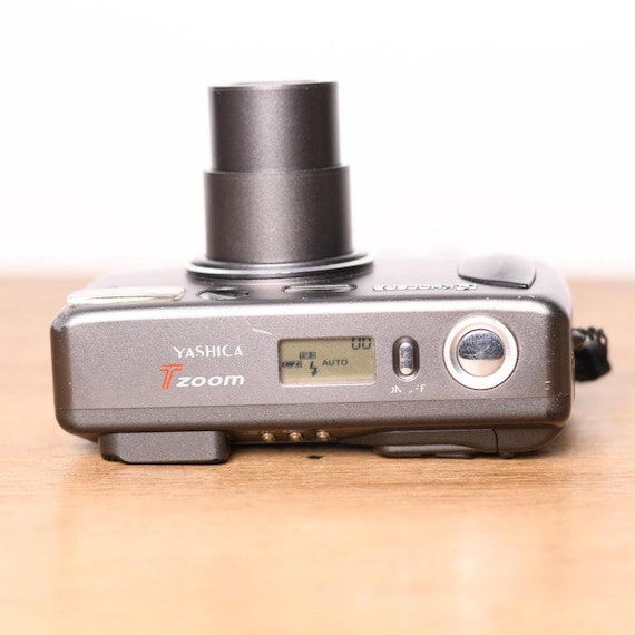 Boxed Yashica T4 Zoom - Kyocera Slim T - Point and Shoot - Analog