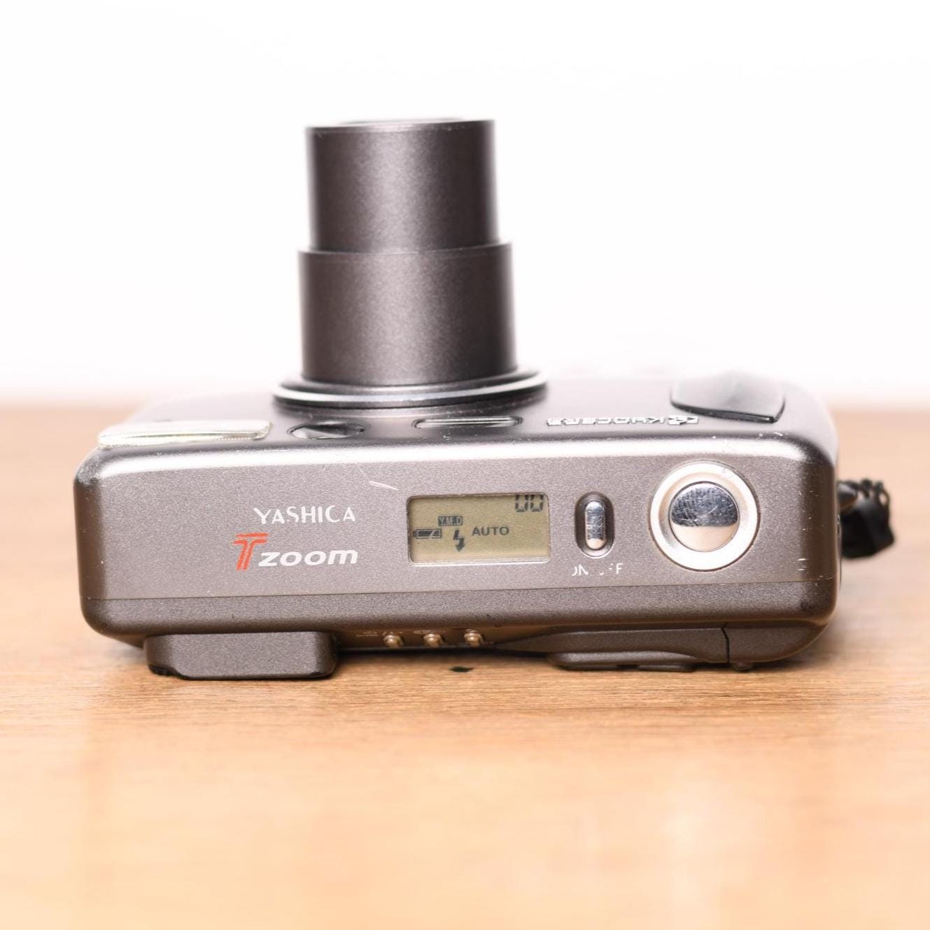 Boxed Yashica T4 Zoom - Kyocera Slim T - Point and Shoot - Analog