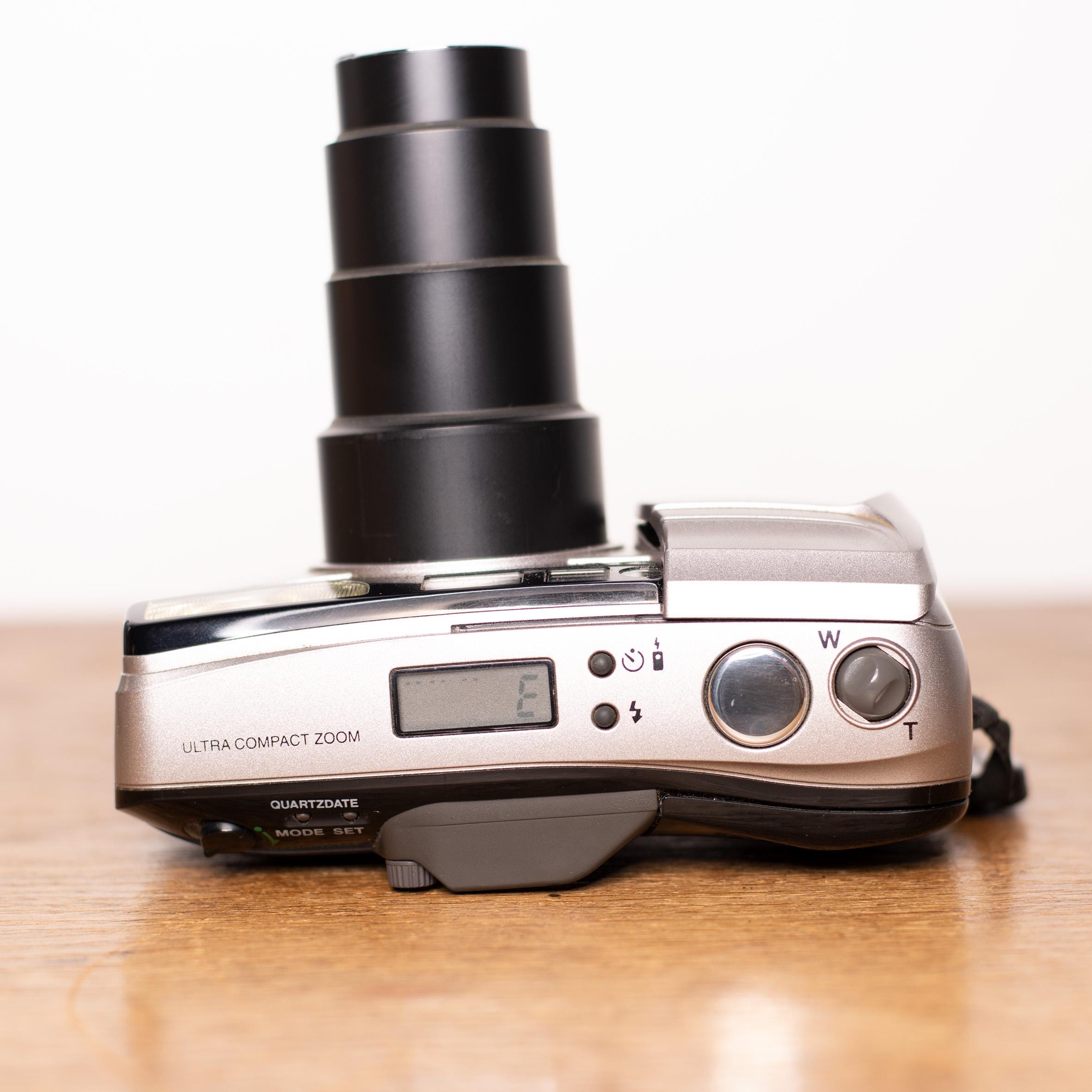 Boxed Olympus Superzoom 140s - OZ 140s - Point and Shoot