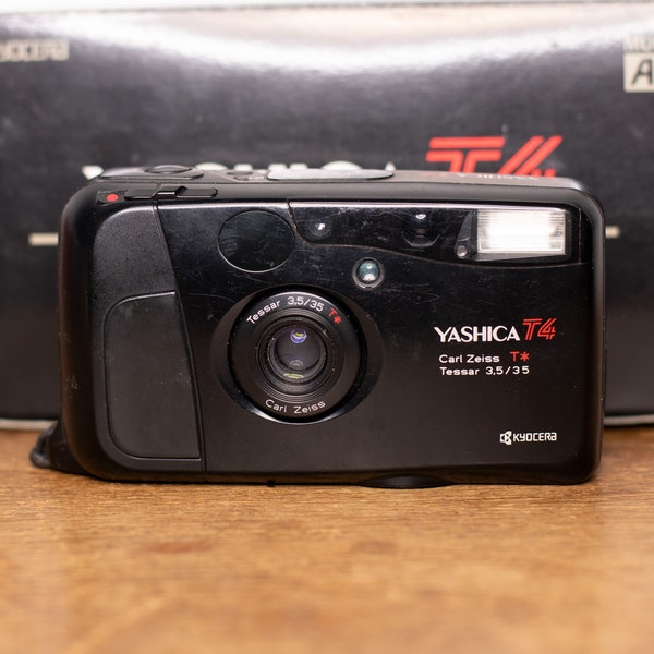 Boxed Yashica T4 - Kyocera Slim T - Point and Shoot - analog camera - very good condition - vintage