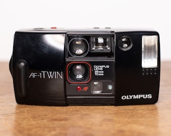Olympus AF-1 Twin - infinity - point and shoot - analog camera - very good condition - vintage