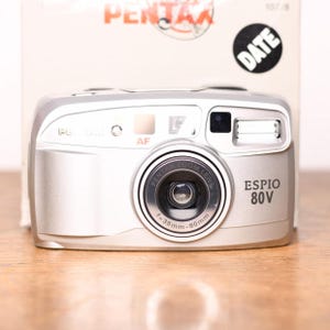 Boxed Pentax Espio 80v - Pentax IQZoom EZY-80 - Point and Shoot - analog camera - like new - vintage