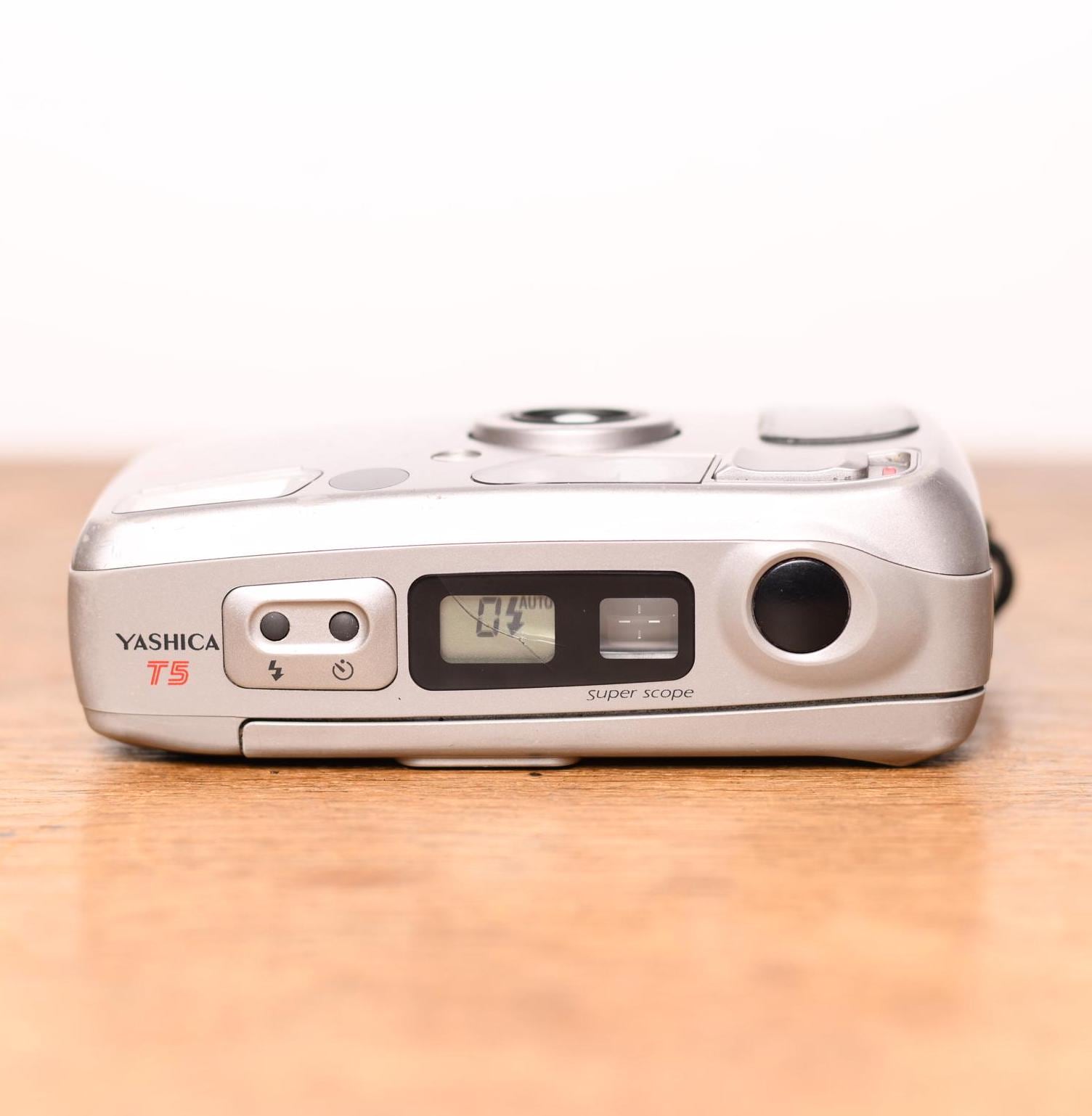 Yashica T5 - Kyocera Slim T - Point and Shoot - Analog Yashica T5 - Kyocera Slim T - Point and Shoot - Analog