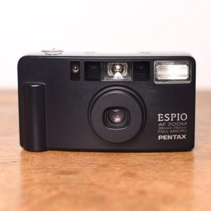Pentax Espio AF Zoom - IQZoom 70XL - Point and Shoot - analog camera - very good condition - vintage