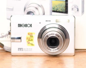 Boxed Maginon Super Slim XS60 - Point and Shoot - digital camera - very good condition - Vintage