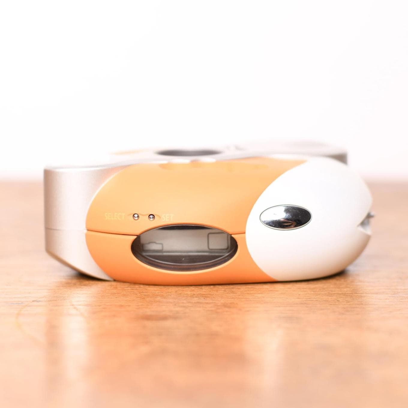 Boxed Canon IXUS Arancia Concept - Limited Edition - Point and