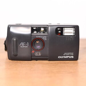 OLYMPUS AF-1 SUPER オリンパス　フィルムカメラ Olympus AF 1 Super - Infinity - Point&shoot Camera - Very Good