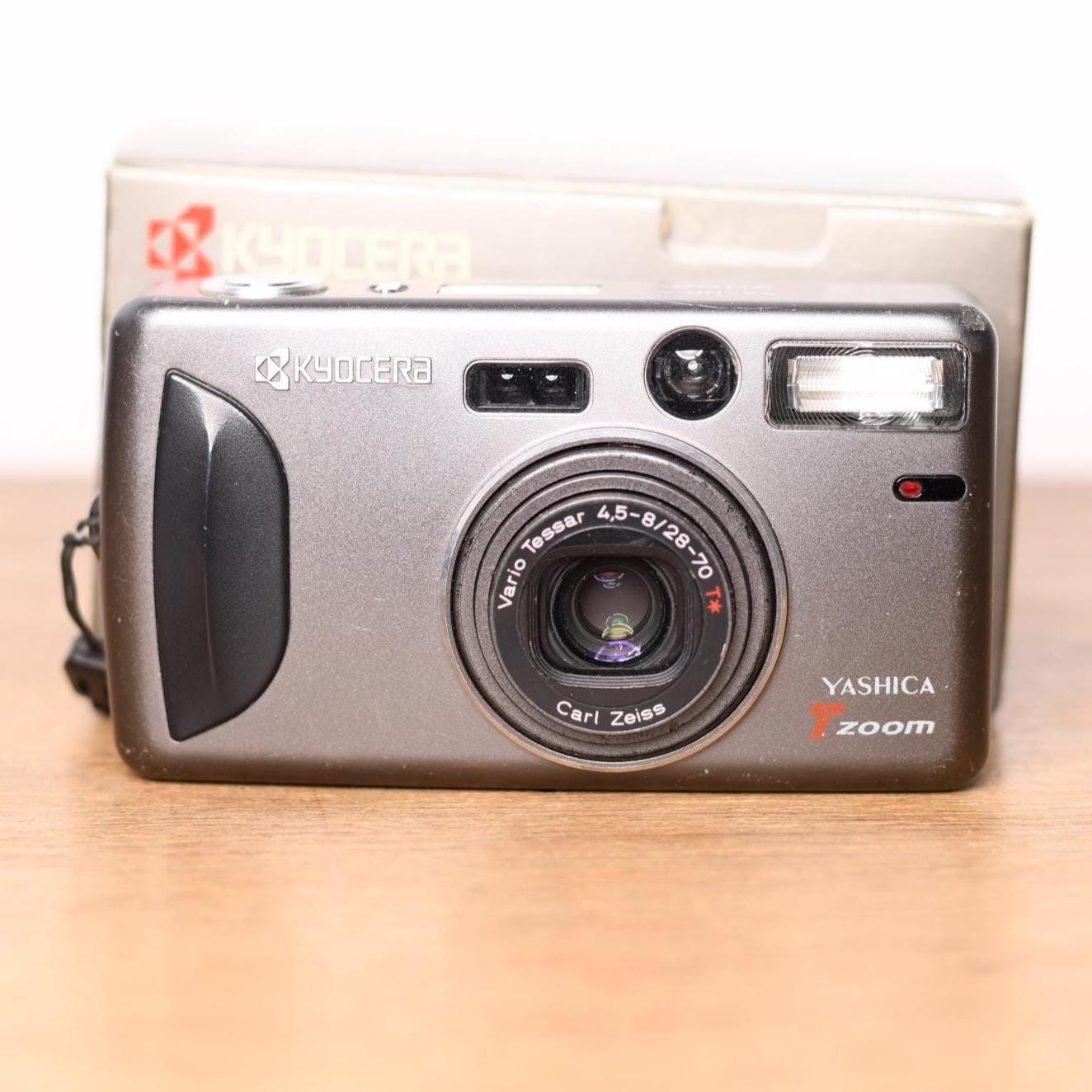 Boxed Yashica T4 Zoom - Kyocera Slim T - Point and Shoot - Analog