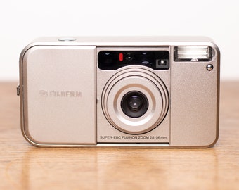 Fujifilm DL super Mini Zoom - Cardia Mini Tiara - Point and Shoot - analog camera - very good condition - vintage