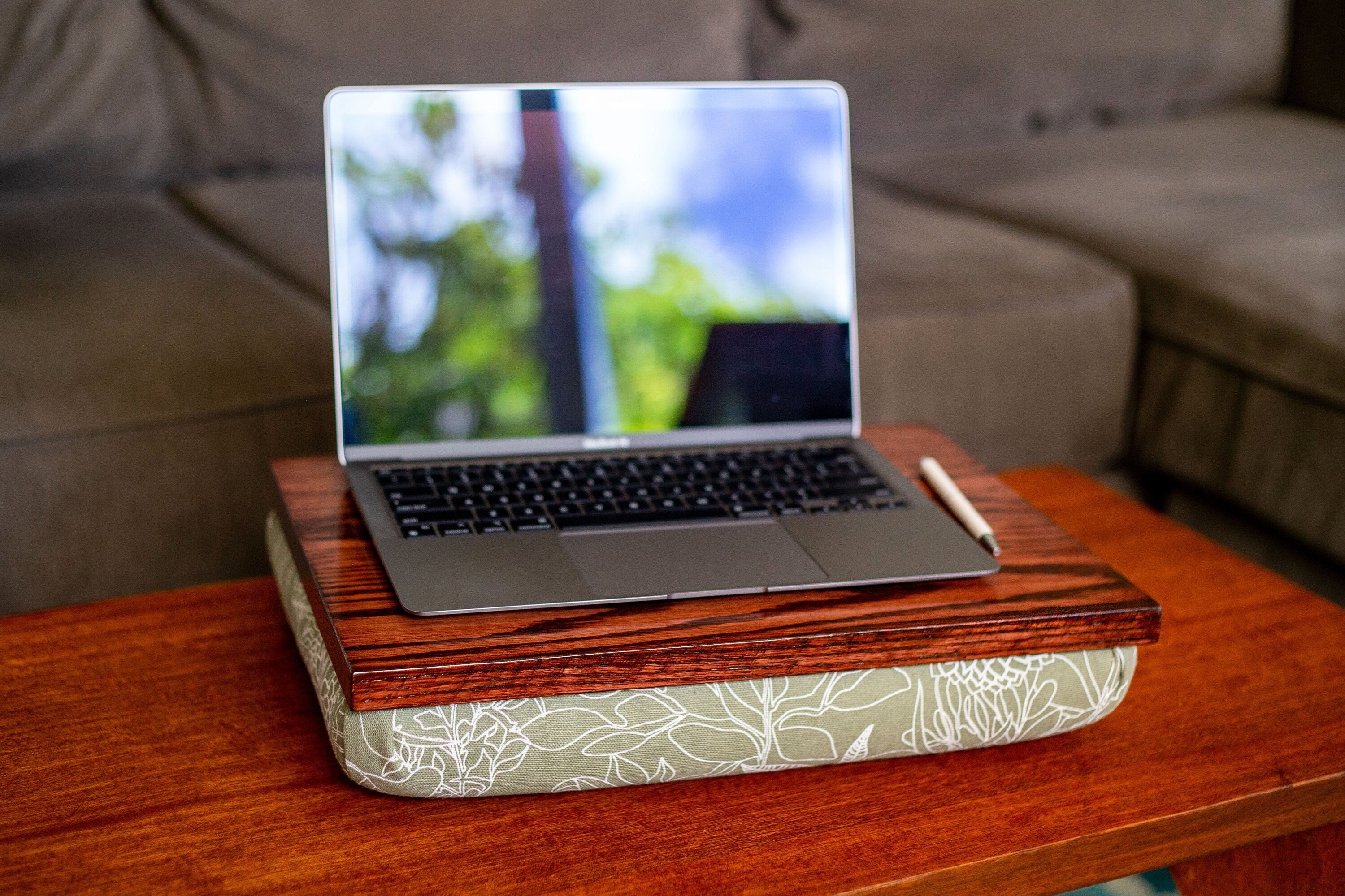 Stylish and Comfortable Leather Cushion Lap Desk - NookWoodworking