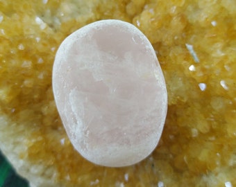 Rose QUARTZ SEER STONE Love Healing Crystal Divination Heart Chakra Meditation Wicca Witchy Gift Sacred Energy Spiritual