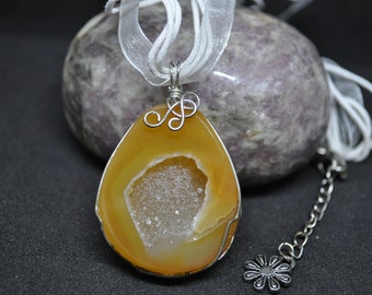 WIRE WRAPPED CARNELIAN Agate Pendant Necklace Reiki Blessed Gemstone Crystal Sunrise Charm Druzy Drusy for Healing Zen Chakra Balance