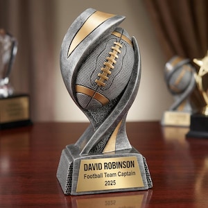 Trofeo de fútbol americano / Premio personalizado / Placa con nombre grabada a medida / Regalo para el jugador más valioso del equipo / Reconocimiento futbolístico
