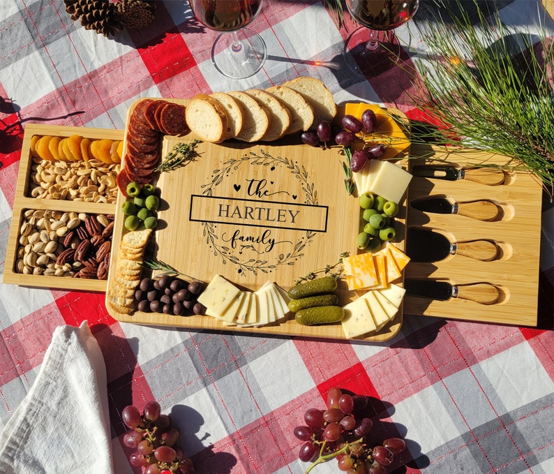 Personalized Charcuterie Board, Cutting Board Wedding Gift, Couple Christmas Gift, Bridal Shower Gift, Housewarming Gift, Anniversary Gift