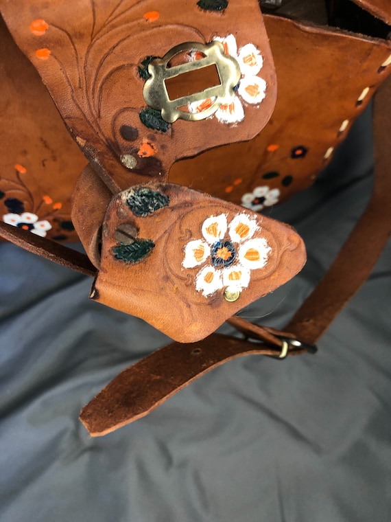 Authentic, Old, Cute Saddle Purse - image 6