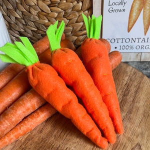 Felt Carrots, felt vegetables, felt play food, imagination play food, play kitchen food, pretend play food