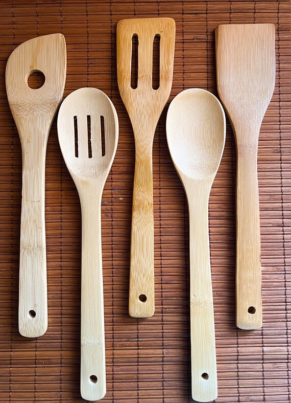Set Di Utensili Da Cucina In Legno Immagine Stock - Immagine Di Strumento, Reale: 37509317 - Foto 8