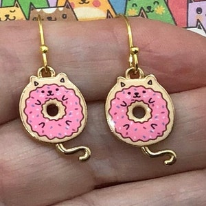 Donut Cat Earrings, Cat Earrings, Kawaii Cat Earrings, Gift for Cat Lover, Cat Jewelry, Cute Cat Earrings, Quirky Earrings, Quirky Jewelry