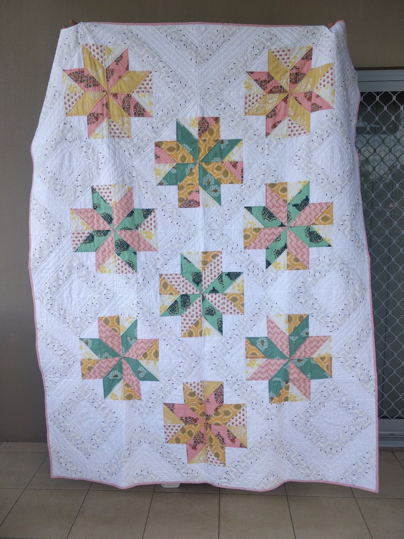 Stars and Diamonds Quilt Pattern image 1