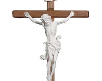Houten kruisbeeld met lichaam van Christus in hars, met de hand beschilderd in Val Gardena - GEMAAKT IN ITALIË -