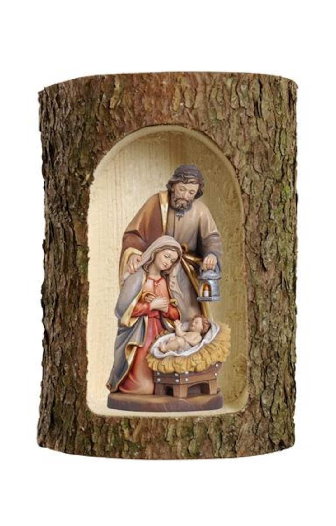 Christmas Nativity Scene With Jesus, Mary and Joseph Made of Wood ...