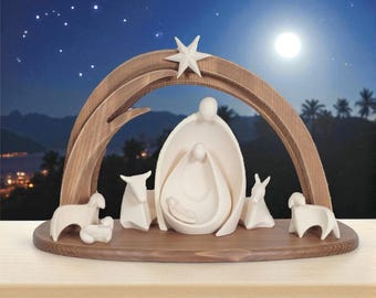 Complete wooden nativity scene with a modern, designer hut created in Val Gardena. New. From Italy.