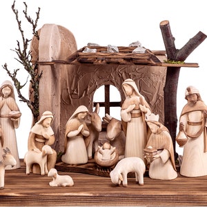17-piece wooden Nativity set, complete wooden Nativity Scene with hut in a modern TOP QUALITY style created in Val Gardena image 1