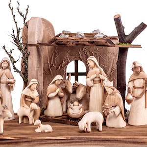 17-piece wooden Nativity set, complete wooden Nativity Scene with hut in a modern TOP QUALITY style created in Val Gardena image 1