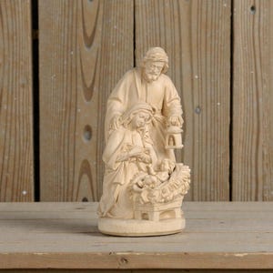 Nativity Scene Holy Family in natural wood from Val Gardena | SACRED NIGHT model | Nativity scene sculpture |