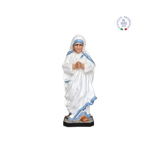 Resin statue of Mother Teresa of Calcutta 100 cm high. 39.37&#39;&#39; resin statue of Mother Teresa of Calcutta. MADE IN ITALY.